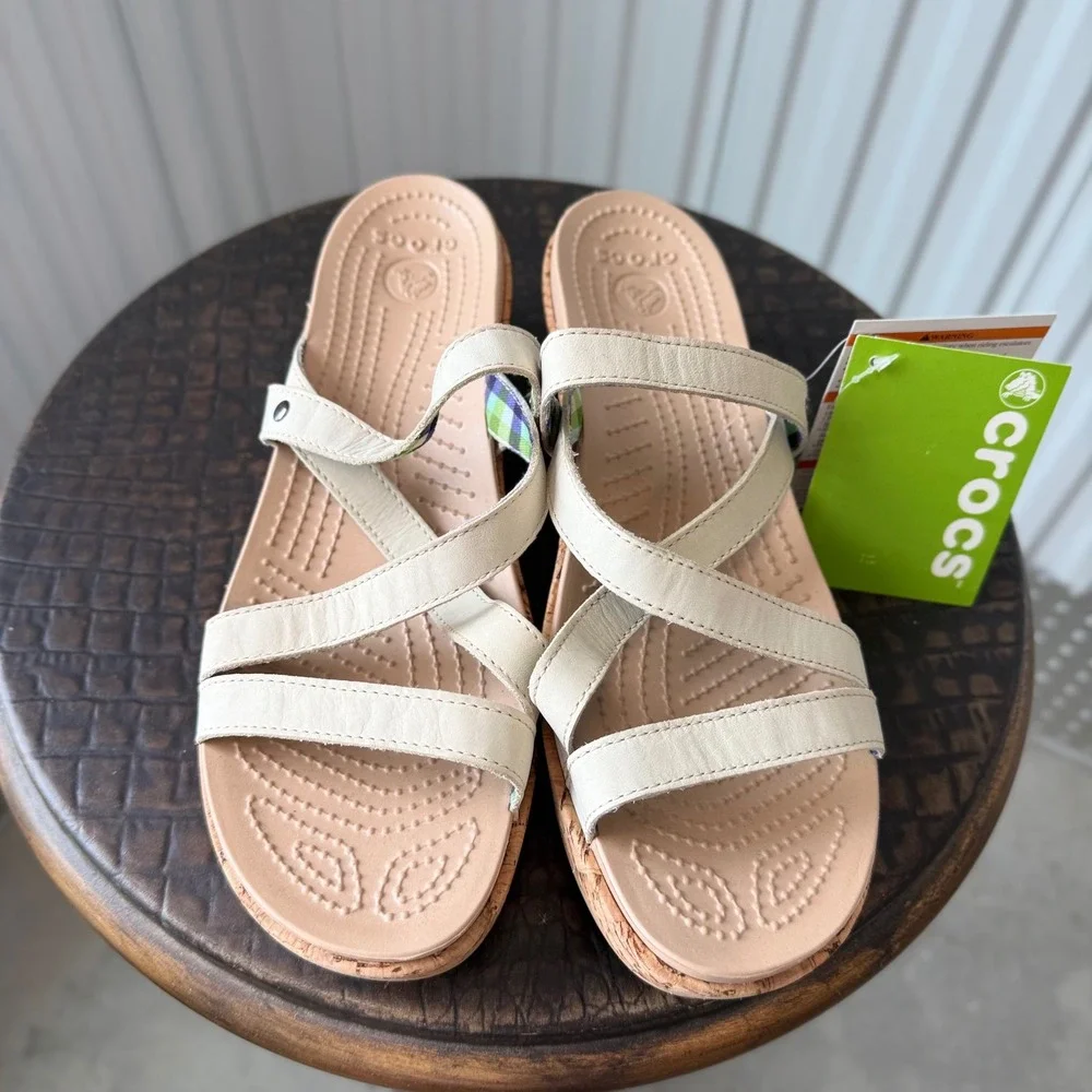 Crocs A-Leigh Mini Wedge Leather Women Size 9 Stucco New Strappy Cork Sandals